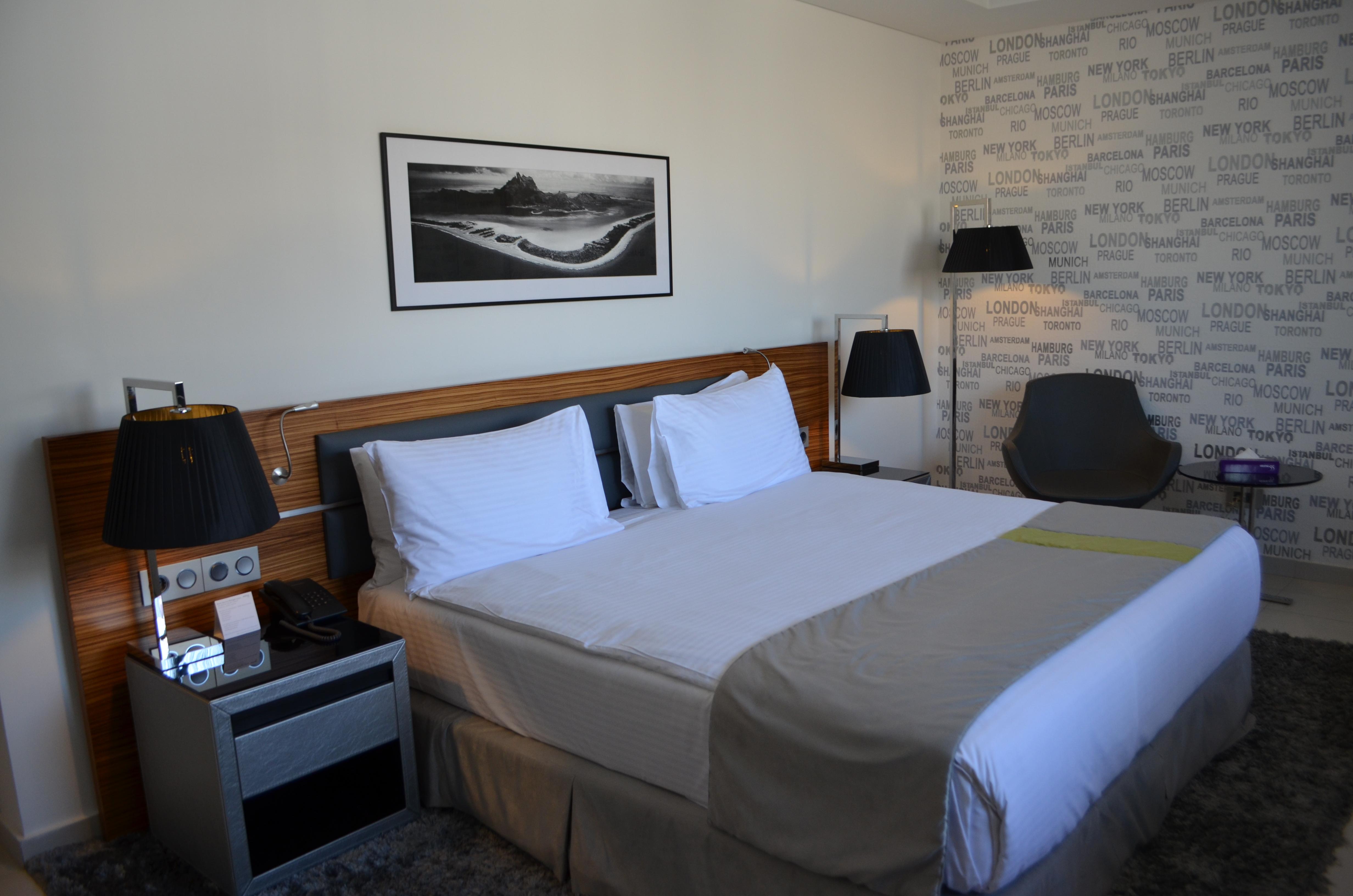 Warwick Stone 55 Hotel Beirut Eksteriør bilde