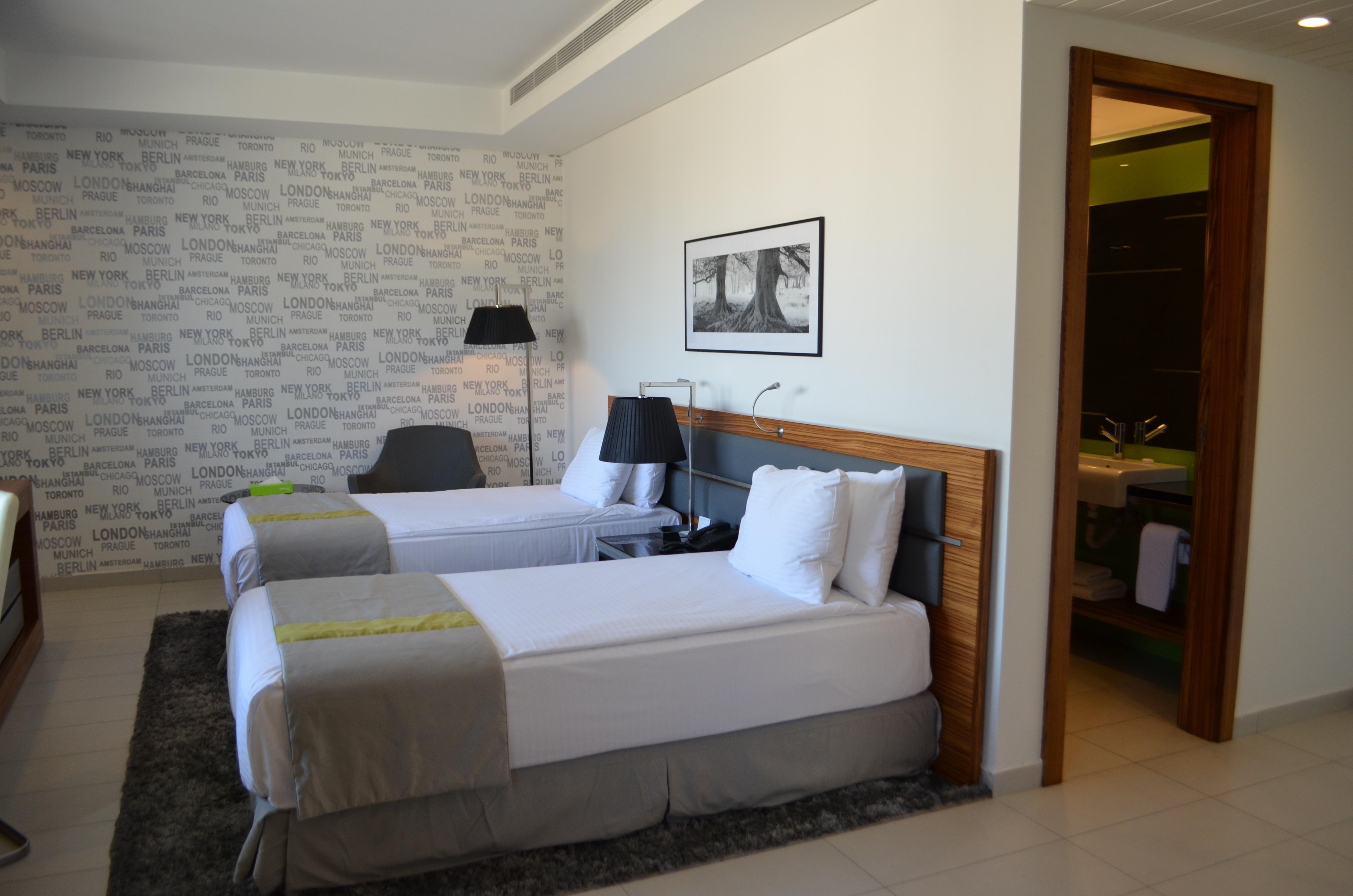Warwick Stone 55 Hotel Beirut Eksteriør bilde